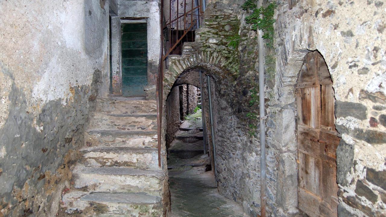 B&B Zia Maria Garzeno Exterior photo